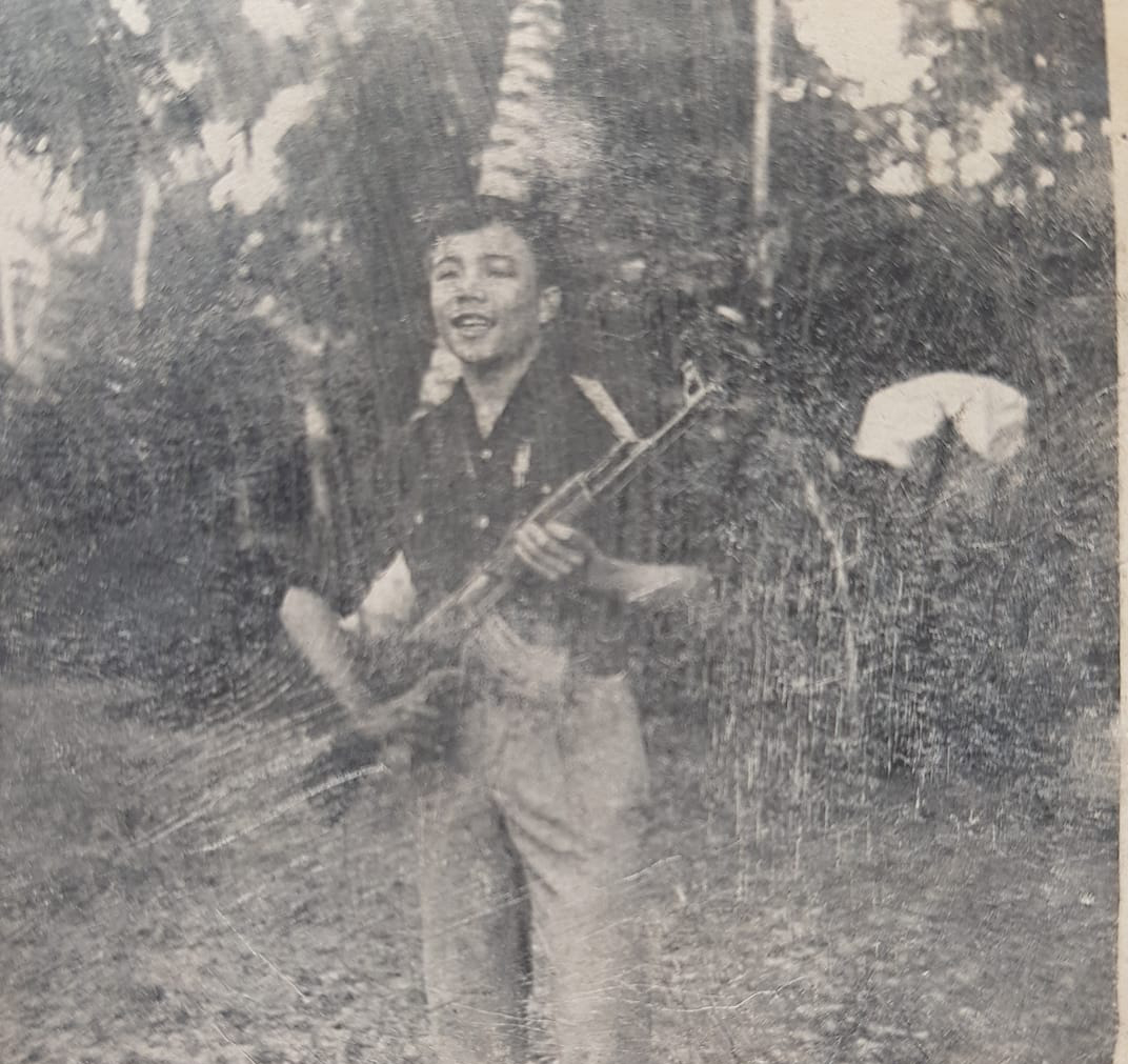 Tìm thấy chiếc hộp đựng nhiều hiện vật, hình ảnh nghi của liệt sĩ tại Cần Thơ

